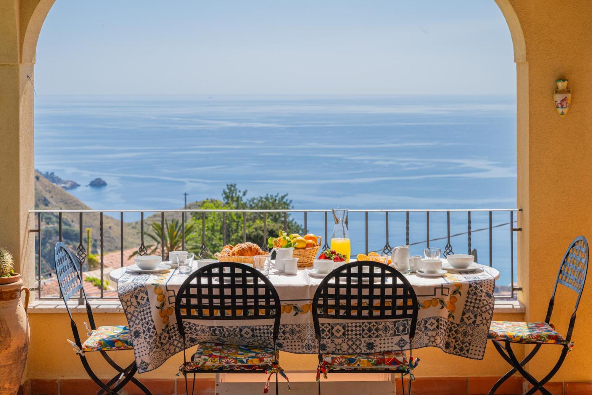 Sea View Villa Taormina Dış mekan fotoğraf